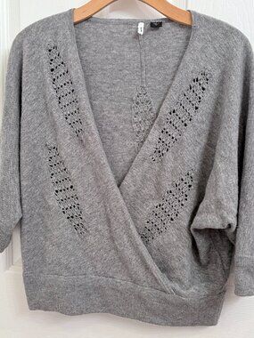 Smitten Gray Wool Blend V Neck Short Sleeve Sweater size S